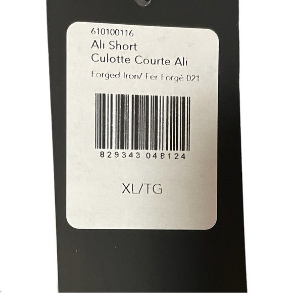 NWT Karma Ali Short - Picture 2 of 2